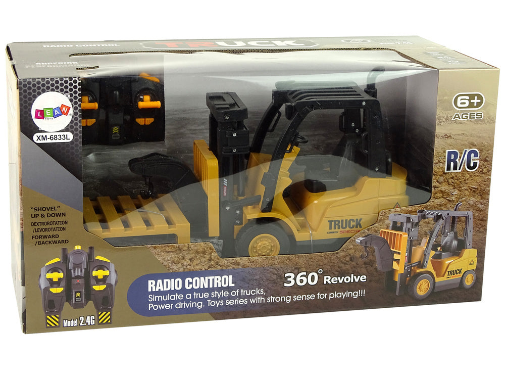 Remote Controlled Forklift Truck 360 Degree Rotation Yellow Pilot
