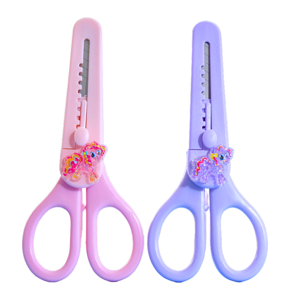 Dětské nůžky s ochranným krytem a ozdobným koníkem 14cm