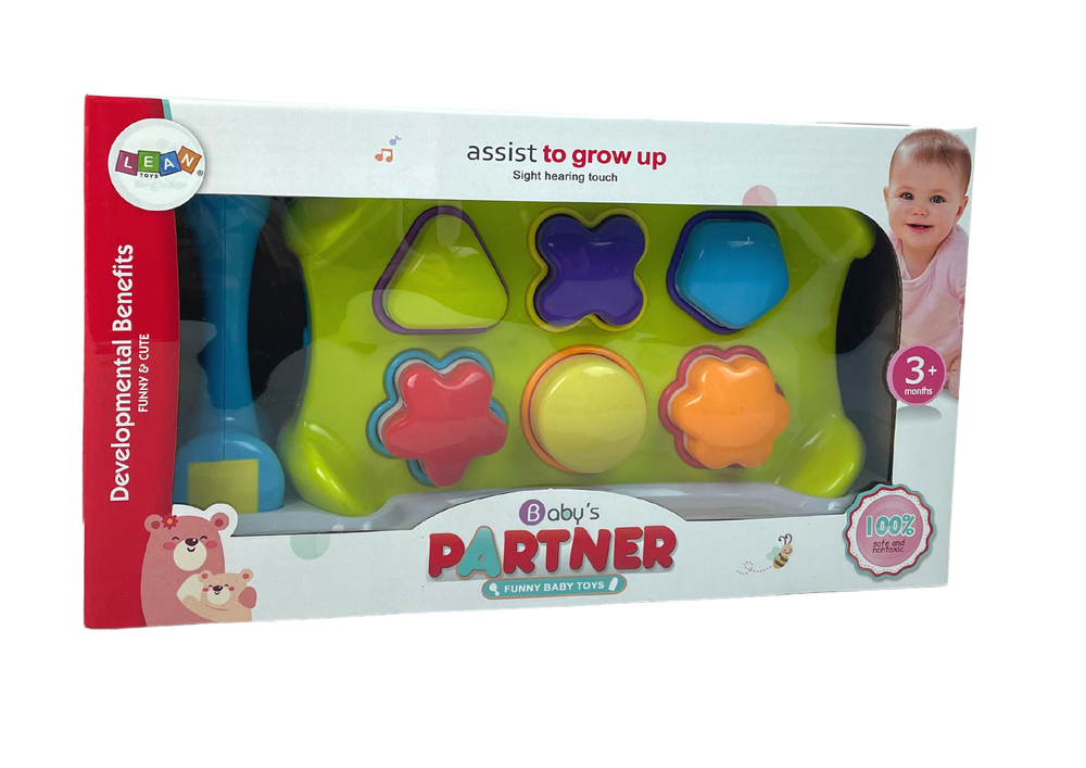 Dřevěný edukační sorter s kladívkem – oboustranný