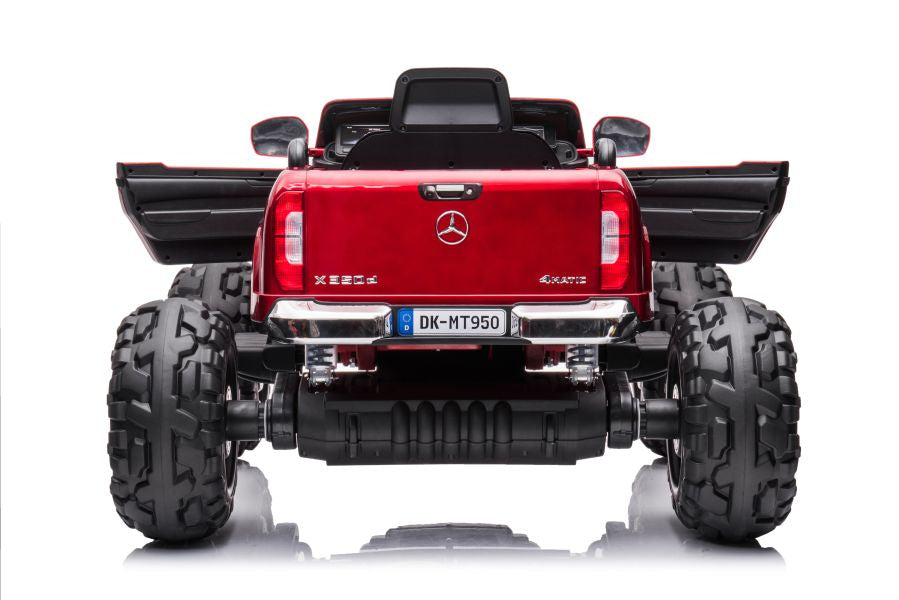 Elektrické auto Mercedes DK MT950 4x4 lakované červené