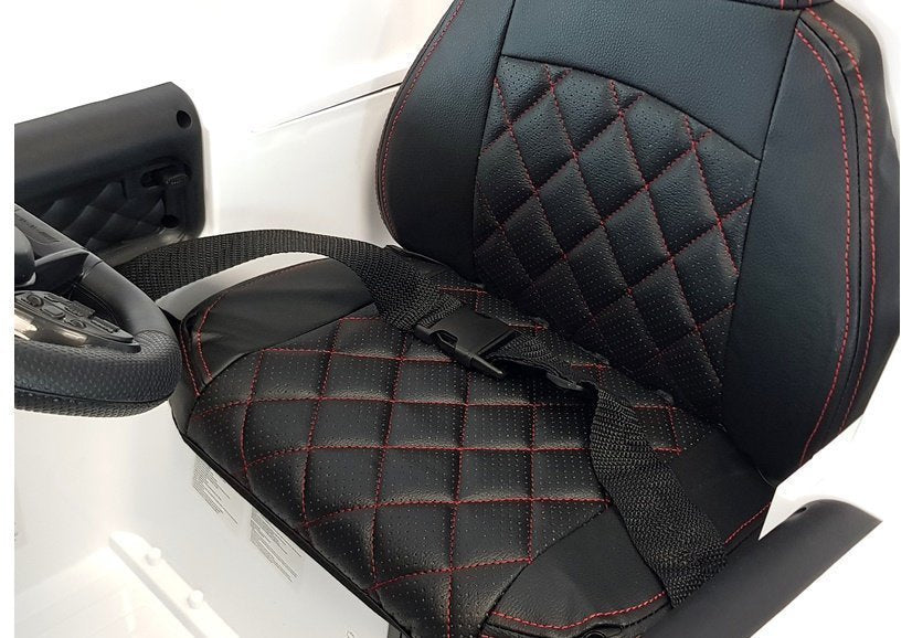 Elektrické auto Mercedes G63 s akumulátorem bílé