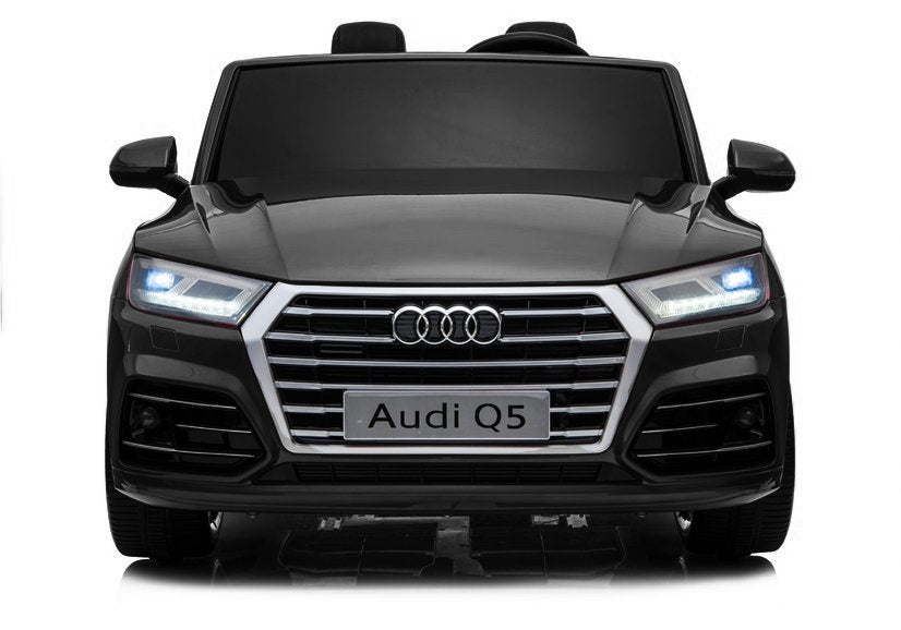Elektrické auto na akumulator Audi Q5 dvoumístné s pilotem černé
