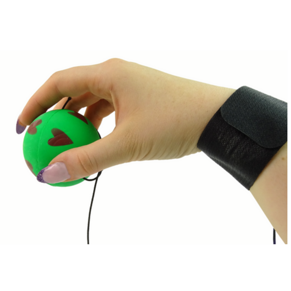 Míček na gumičce s náramkem 6 cm se srdíčky 4 barvy