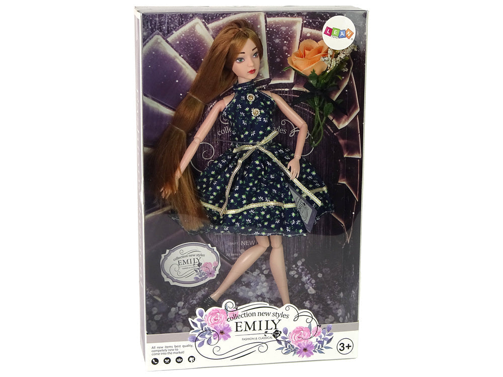Panenka Emily módní přehlídka s pohyblivými končetinami a růží