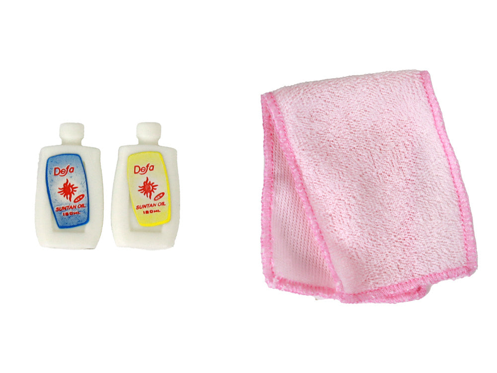 Panenka s dlouhými blond vlasy – s vanou a příslušenstvím