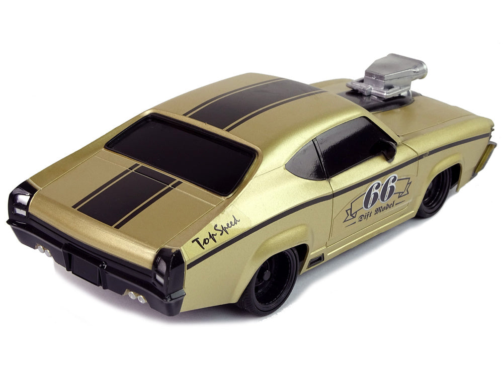 RC auto sportovní klasické 1:20 s pilotem zlaté