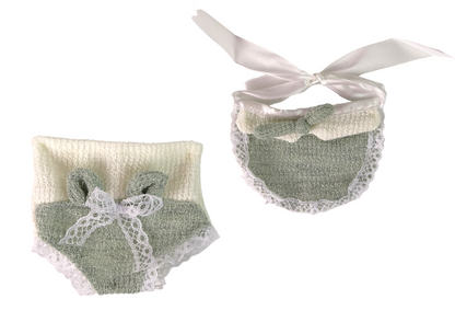 Panenka miminko v zeleném svetříku a čepičce 30 cm