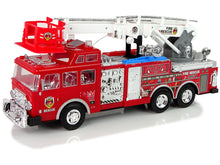 RC hasičské auto s výsuvným žebříkem a pedály – 50 cm