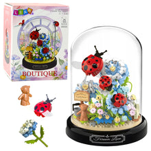 Stavebnice květinová kompozice s beruškami v kopuli 596 dílů