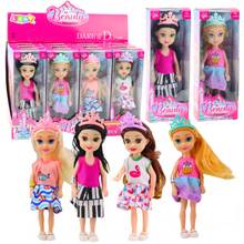 Mini panenka princezna s korunkou a barevnými šaty 14 cm