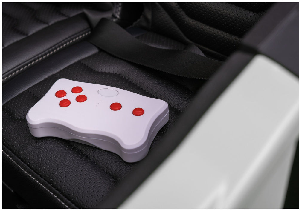 Elektrické buggy Arctic Cat WILDCAT XX 24V – bílé