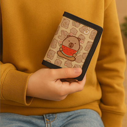 Dětská peněženka s karabinou Kapybara s melounem