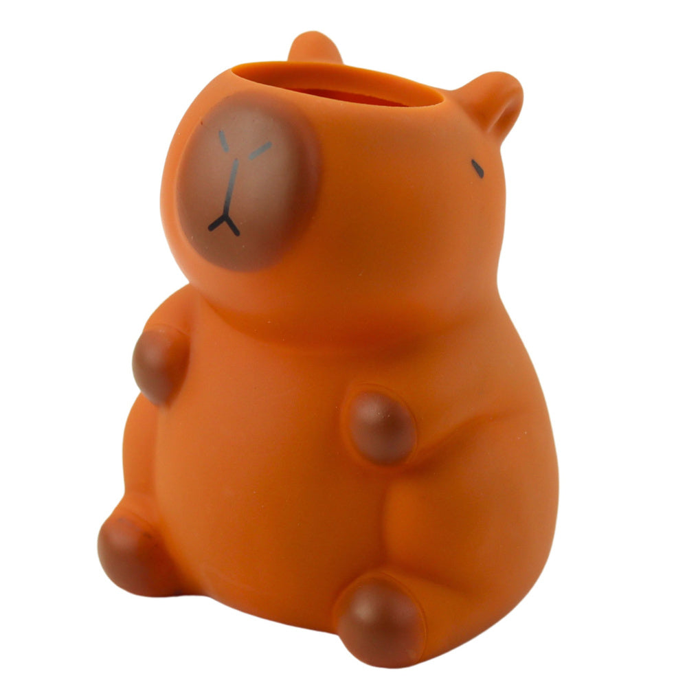 Stojánek na tužky Kapybara – hnědý organizér 10 cm