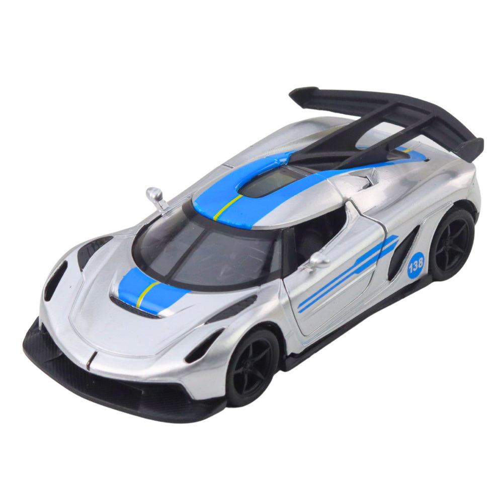 Sportovní auto kovové s otevíracími dveřmi 1:32 – stříbrné