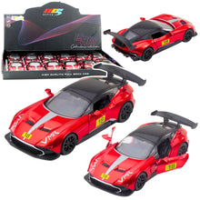 Sportovní auto kovové s otevíracími dveřmi – červené 1:32