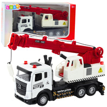 Nákladní auto s jeřábem – kovová kabina, světla a zvuky