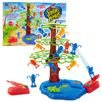 Skákající opičky – arkádová hra s katapultem a stromem