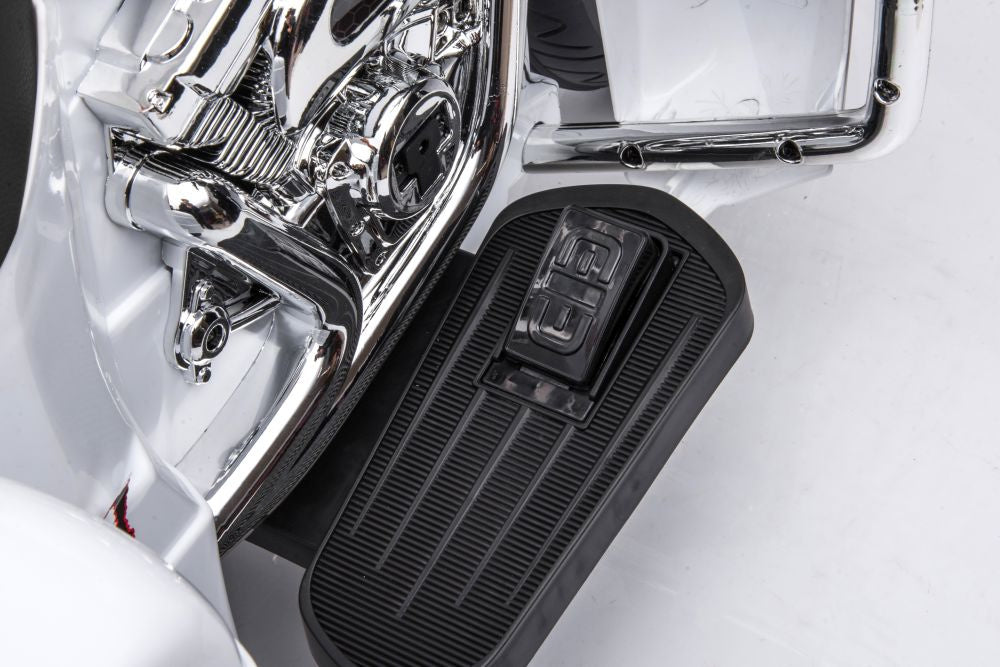 Goldwing  Three-Wheeled Battery Motorcycle White