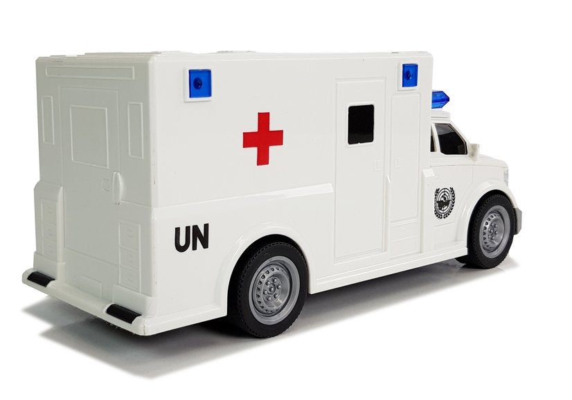 Ambulance s frikčním pohonem a zvuky 1:20 bílá