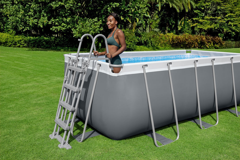 Bazén s konstrukcí 412x201x122 cm s pumpou a žebříkem – Bestway
