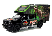 Camper s dinosaury 1:32 se světly a zvuky černý