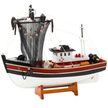 Dekorační model rybářského kutra se sítí – 38x31cm