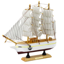 Dekorační model trojstěžníku – s plachtami bílý 24cm