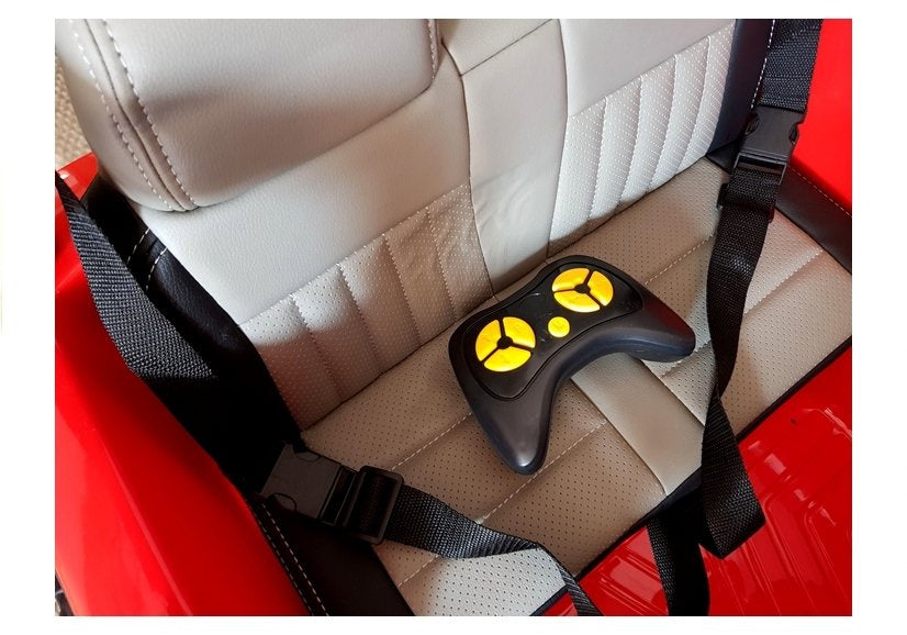 Dětské elektrické auto Jeep HP012 s dálkovým ovládáním červené