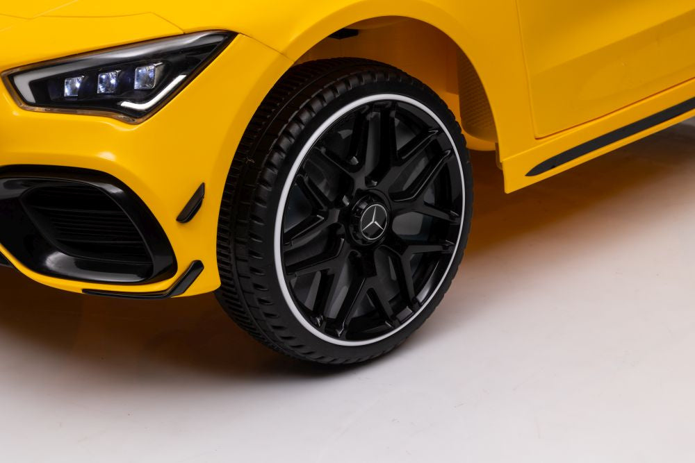 Dětské elektrické auto Mercedes CLA 45s AMG 4x4 žluté