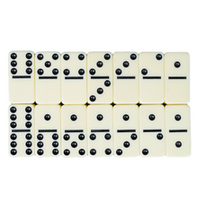 Domino klasická rodinná hra – 28 kostek v kovovém balení