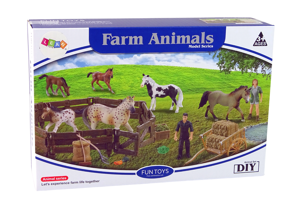 Dřevěná farma s koňmi k sestavení – figurky a ohrádka