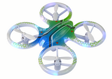 Dron na dálkové ovládání s barevnými světly a pilotem