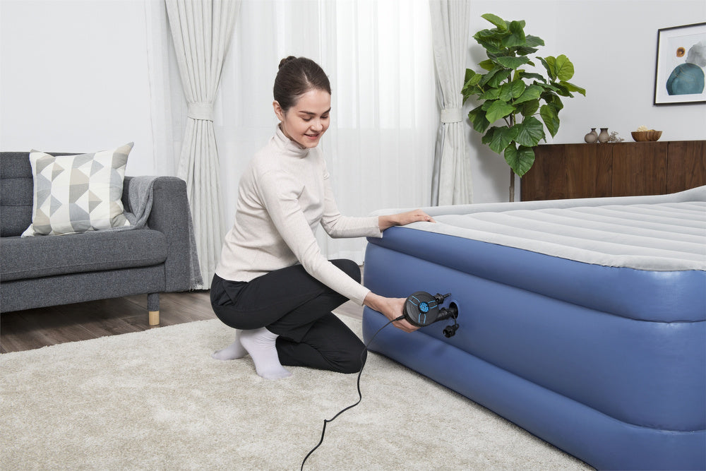 Elektrická pumpa 490 l/min – 220/12V s 3 koncovkami | Bestway