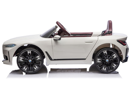 Elektrické autíčko BMW i4 4x4 JE1009 pro děti – bílé