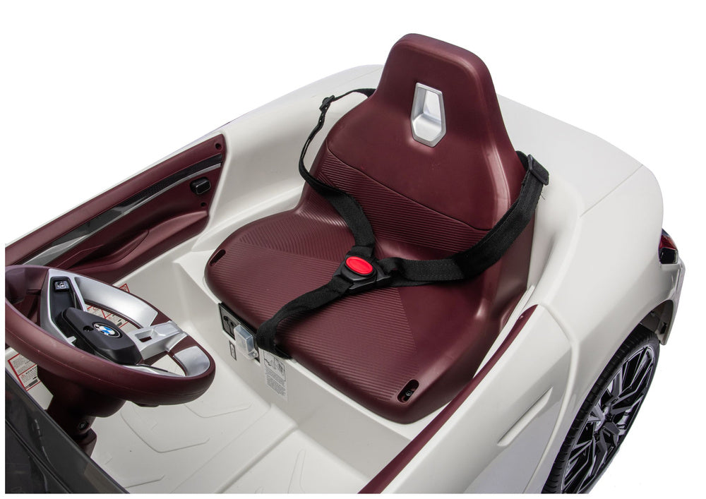 Elektrické autíčko BMW i4 4x4 JE1009 pro děti – bílé