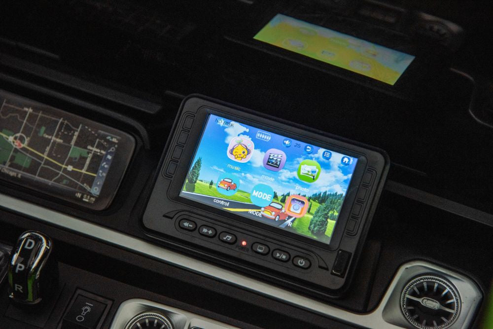 Elektrické autíčko Mercedes G63 XXL zelené 24V pro děti