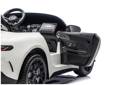 Elektrické autíčko Mercedes GT63 AMG 24V bílé – DK-GT63