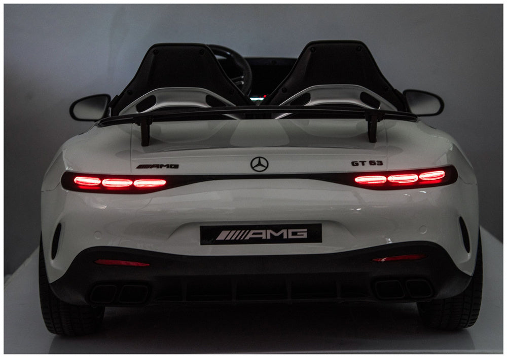 Elektrické autíčko Mercedes GT63 AMG 24V bílé – DK-GT63