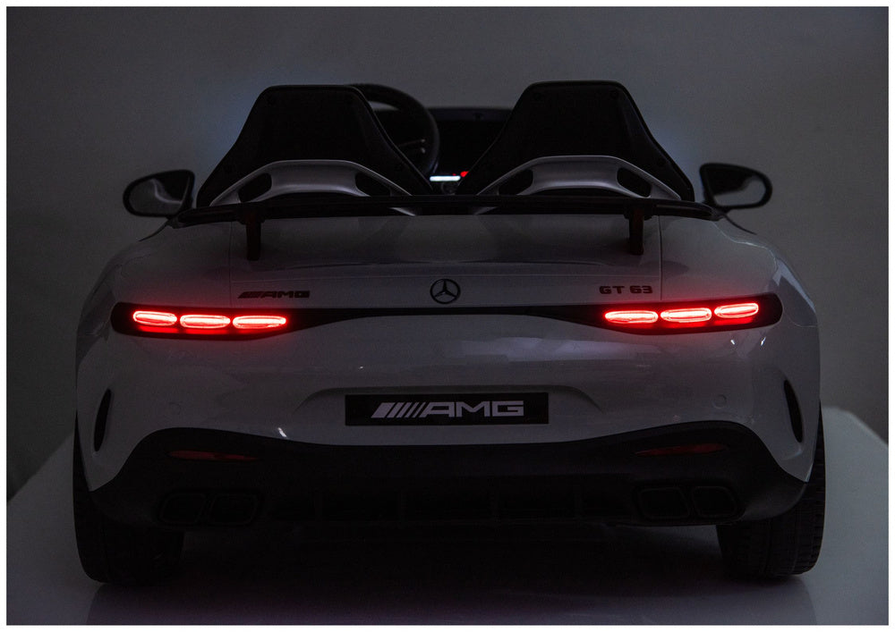 Elektrické autíčko Mercedes GT63 AMG pro děti 24V – světle šedé
