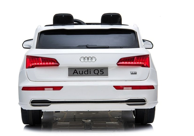 Elektrické auto Audi Q5 – dvoumístné s pilotem | bílé