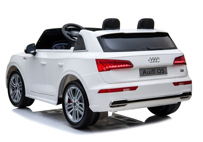 Elektrické auto Audi Q5 – dvoumístné s pilotem | bílé