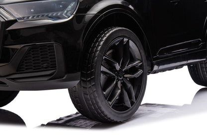 Elektrické auto Audi Q7 černé lakované na akumulátor