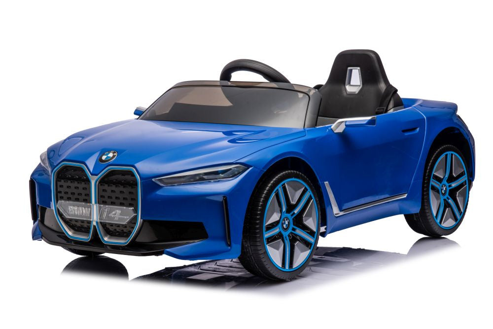 Elektrické auto BMW I4 – 4x4 pohon modré | BMW