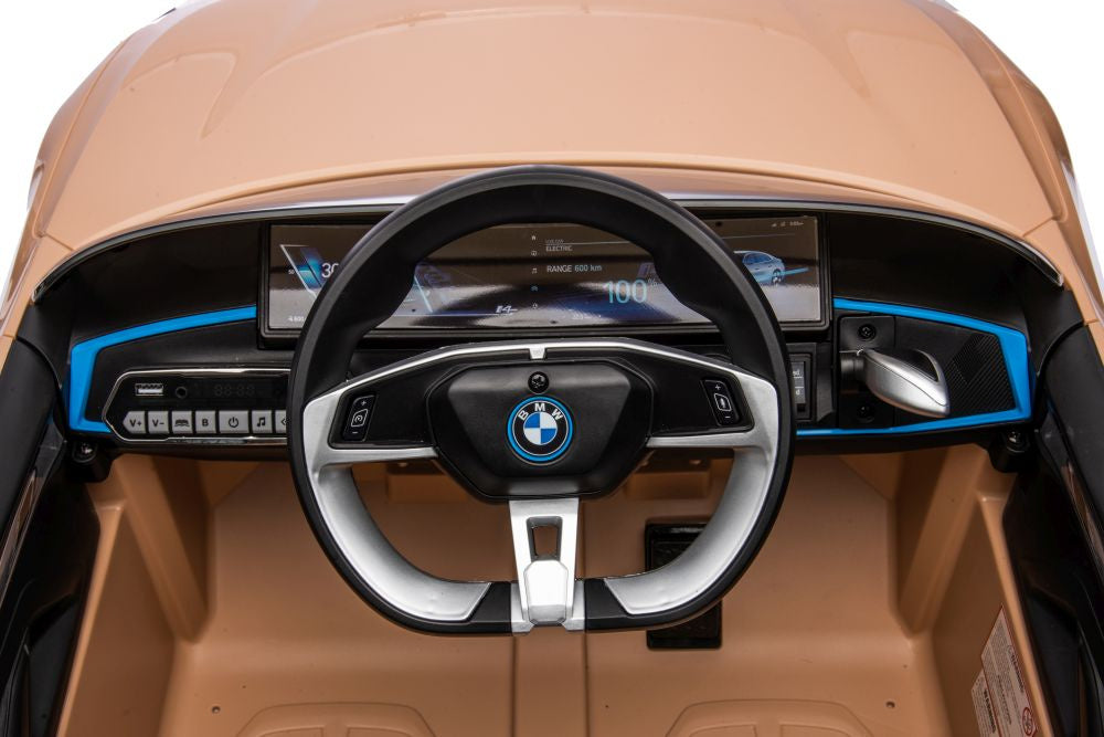 Elektrické auto BMW I4 zlaté – 4x4 pohon | na akumulátor