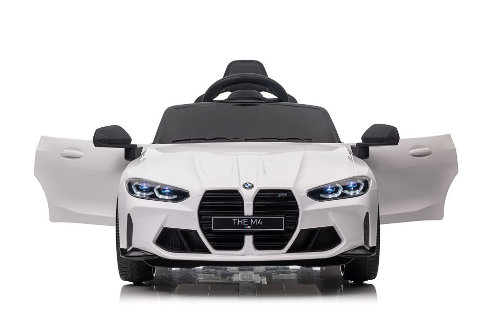 Elektrické auto BMW M4 – na akumulátor bílé | BMW