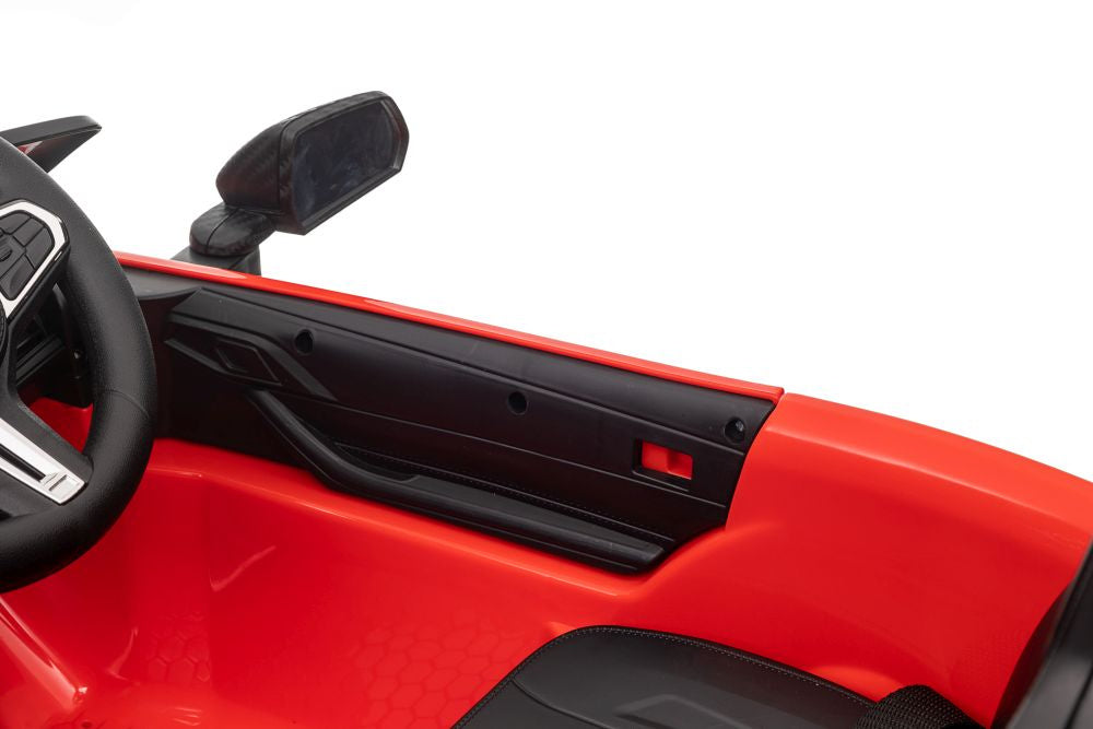 Elektrické auto BMW M4 – na akumulátor červené | BMW