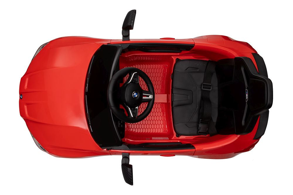 Elektrické auto BMW M4 – na akumulátor červené | BMW