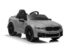 Elektrické auto BMW M5 lakované stříbrné