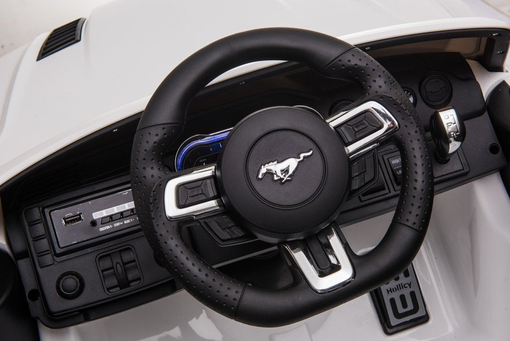 Elektrické auto Ford Mustang GT s driftem a dálkovým ovládáním bílé