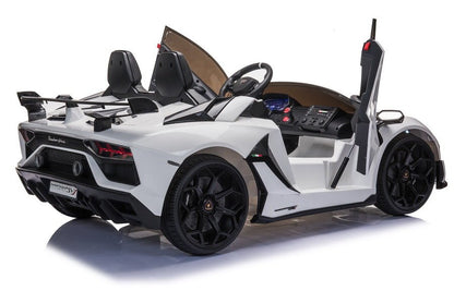 Elektrické auto Lamborghini Aventador na akumulátor – bílé